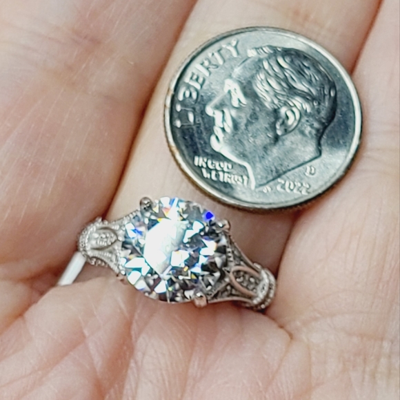 Moissanite 3 Carat Solitare Ring - Picture 7 of 13